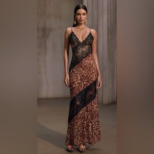 MEW MEWS Raelira Spaghetti Lace Leopard Maxi
Dress